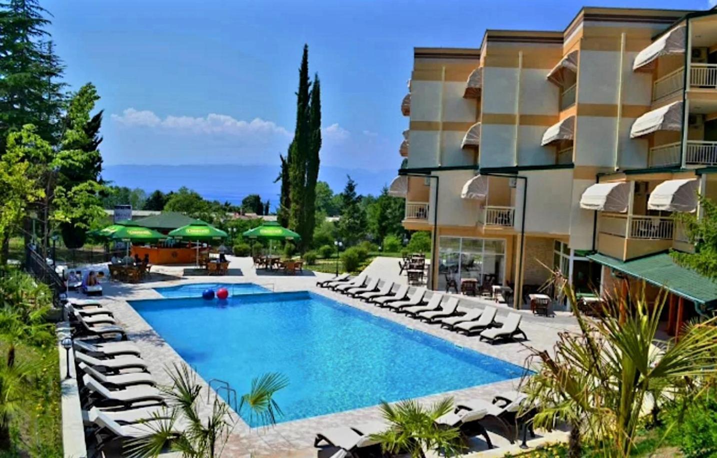 Hotel Bluebell Ohrid Exterior foto